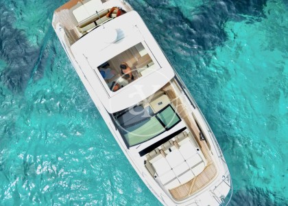 SEA RAY 320 SUNDANCER image 16