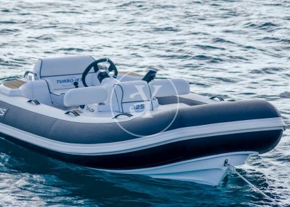 PRINCESS V58 image 22