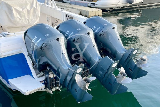 INTREPID 370 OPEN 1